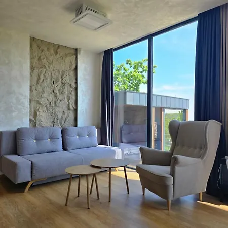 Ferienhaus Rentigo Balans House Wellness Container With Sauna And Jacuzzi